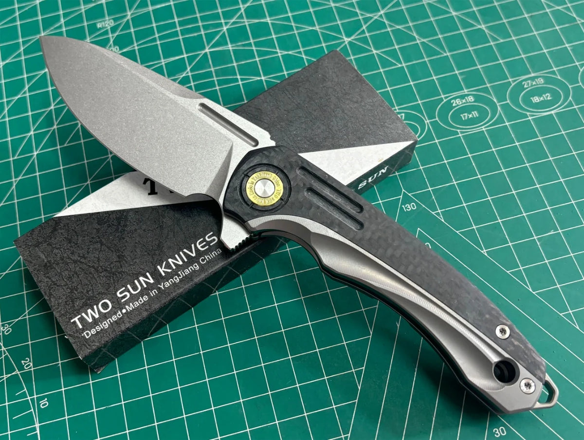 TWOSUN FOLDING KNIFE CARBON FIBER TITANIUM HANDLE 14C28N STONEWASHED TS530-14C28N