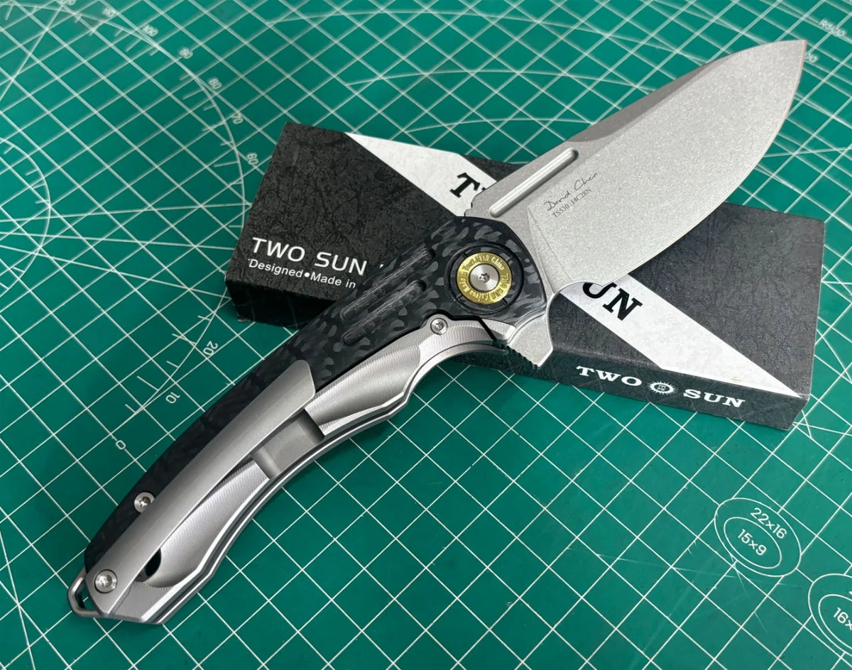 TWOSUN FOLDING KNIFE CARBON FIBER TITANIUM HANDLE 14C28N STONEWASHED TS530-14C28N