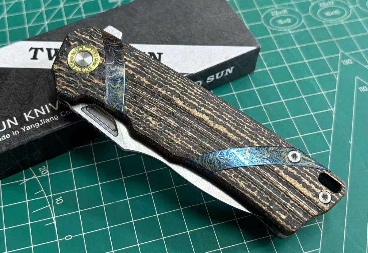 TWOSUN FOLDING KNIFE CARBON FIBER TITANIUM HANDLE M390 EDGE TS513-CF-GOLD